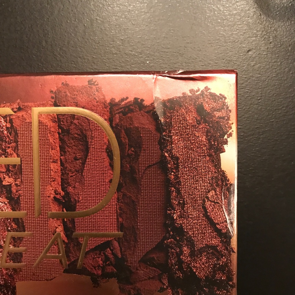 Urban Decay Naked Heat Palette